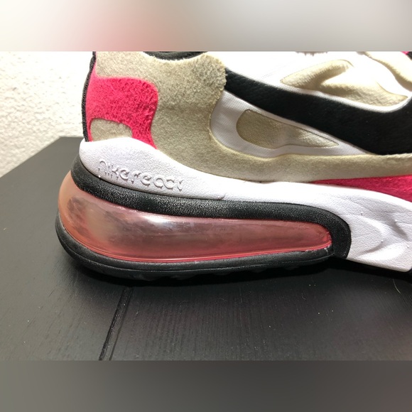 Nike Air 270 React White and Pink Sneakers - Picture 4 of 10